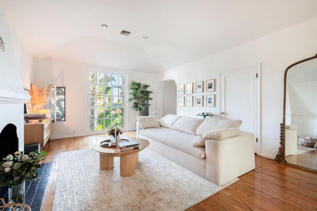 Luxurious Chic Chateau Iconic Sunset Strip Weho * Los Ángeles
