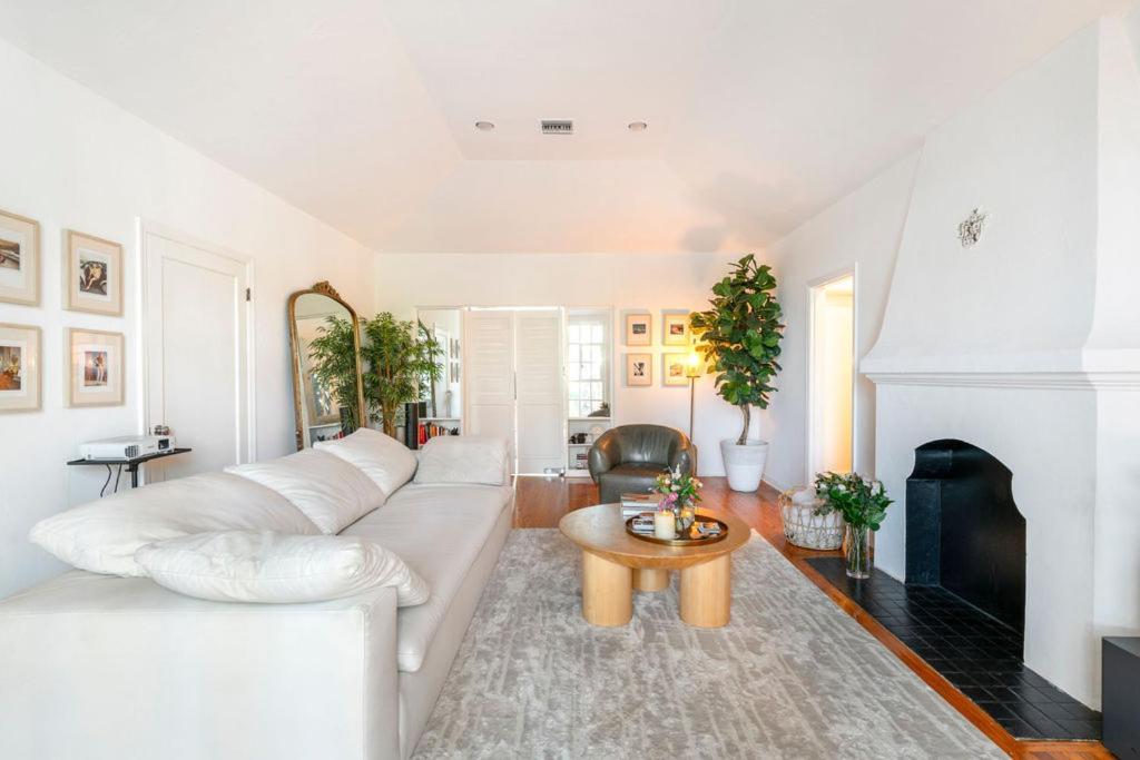 Apartamento Luxurious Chic Chateau Iconic Sunset Strip Weho Los Ángeles